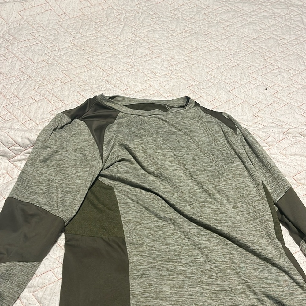 Kids size Medium